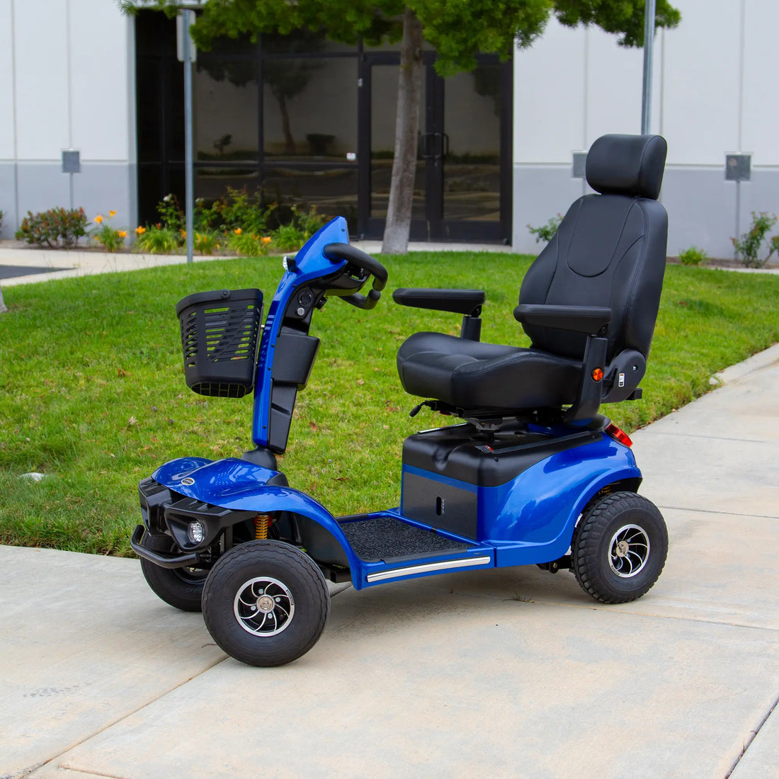 Shoprider Excursion 500-lb Heavy-Duty Mobility Scooter
